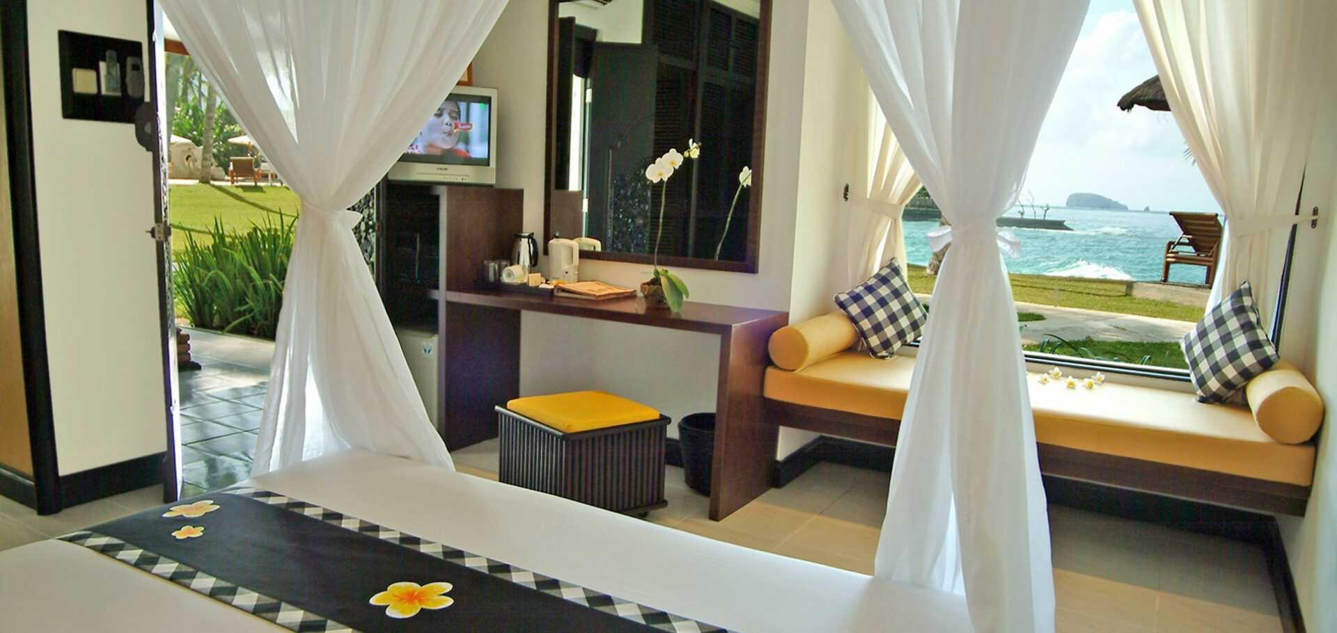 Hotel Bali Candidasa Candi Beach Cottages Resort