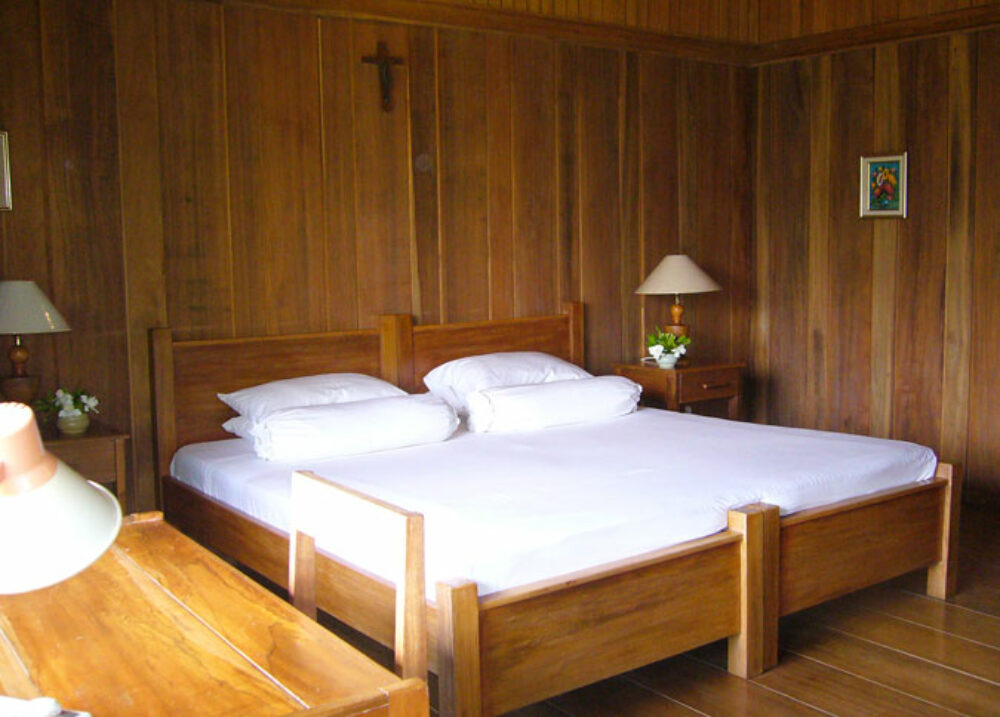 Hotel Indonesie Sulawesi Rondreis Vakantie Tomohon Gardenia Country Inn