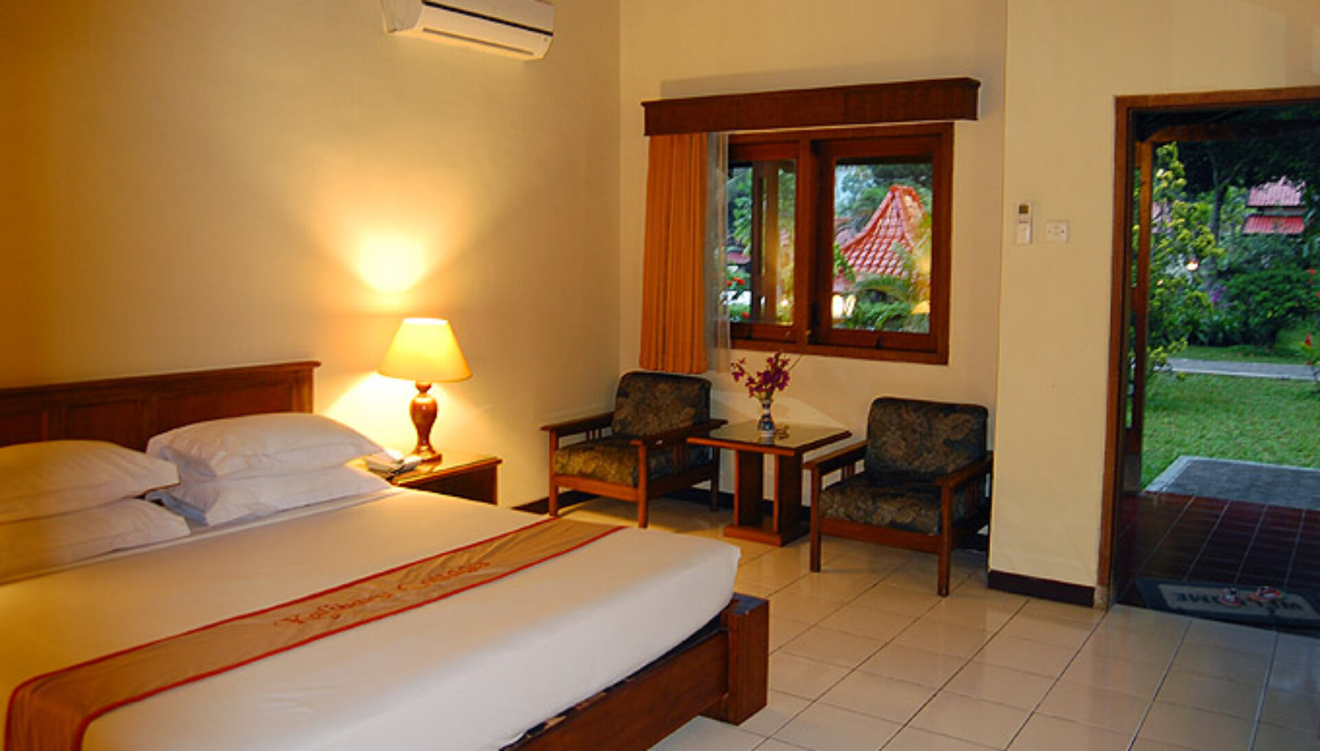 Hotel Java Kalibaru Cottages Resort