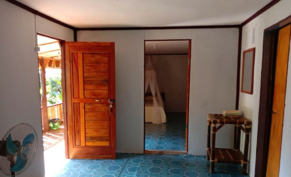 Mega Inn Guesthouse Tangkahan Sumatra Rondreis Vakantie Original Asia gardenviewkamer