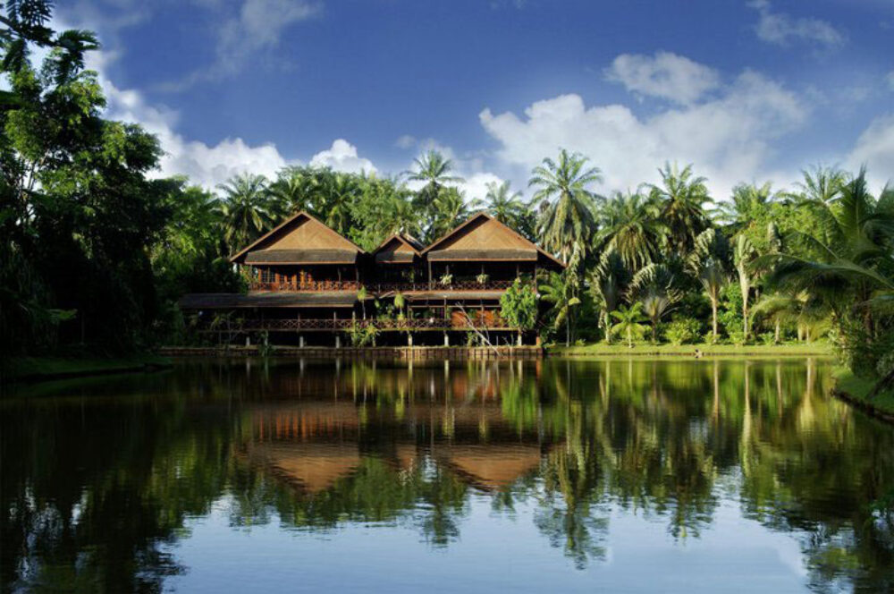 Hotel Maleisie Vakantie Rondreis Regenwoud Batang Ai Longhouse Resort Managed by Hilton uitzicht paralax Sarawak en Sabah