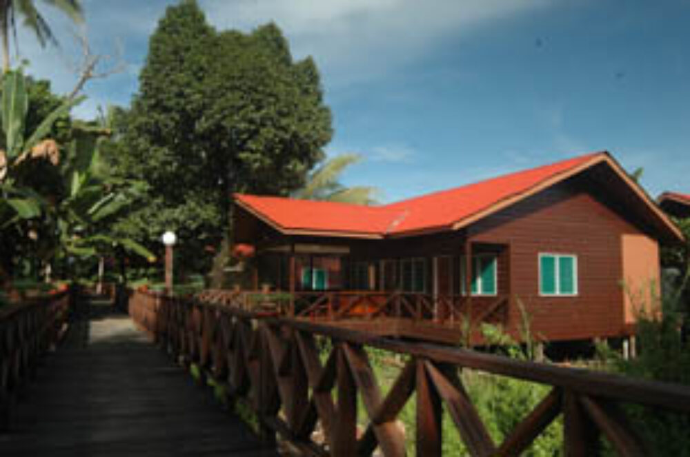 Hotel Maleisie Borneo Sabah Rondreis Vakantie Sandakan Kinabatangan Riverside lodge