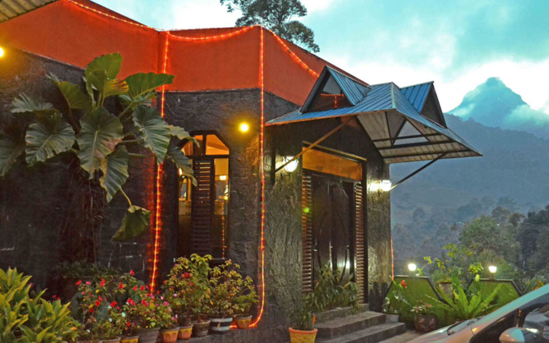 Hotel Sri Lanka Rondreis Vakantie trekking Adams peak Dalhousie Slightly Chilled Guesthouse