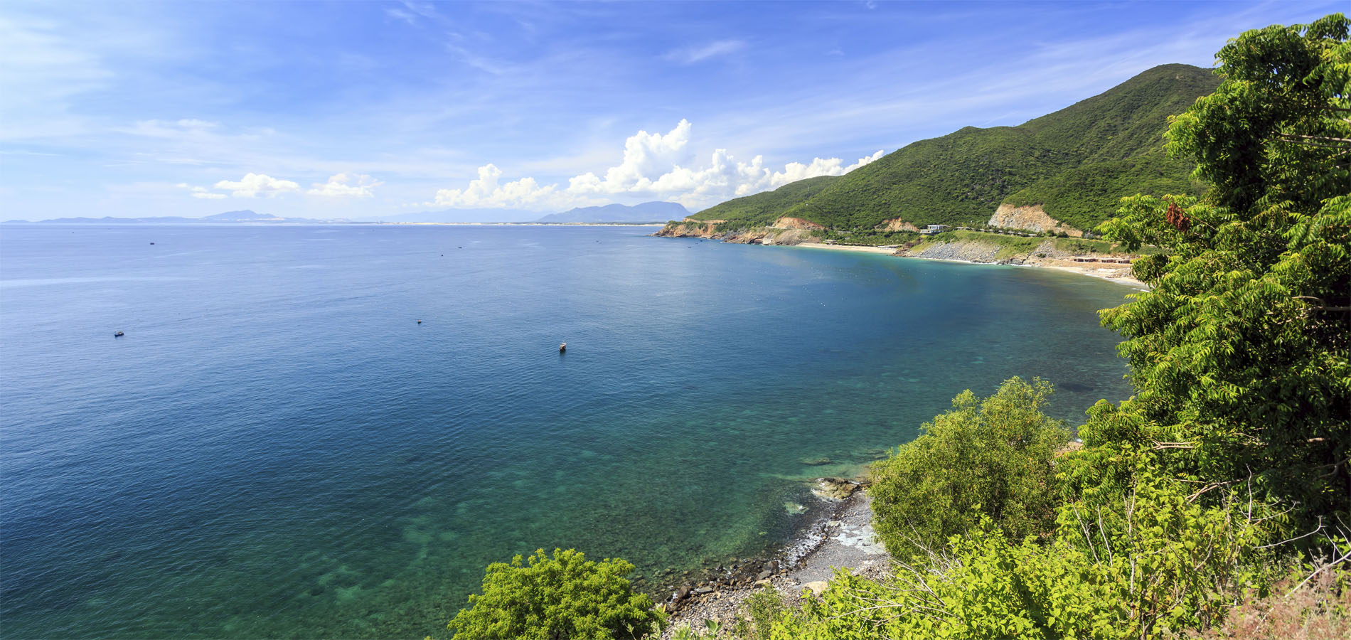 Home 1900x900 Istock Vietnam algemeen strand beach Nha Trang baai