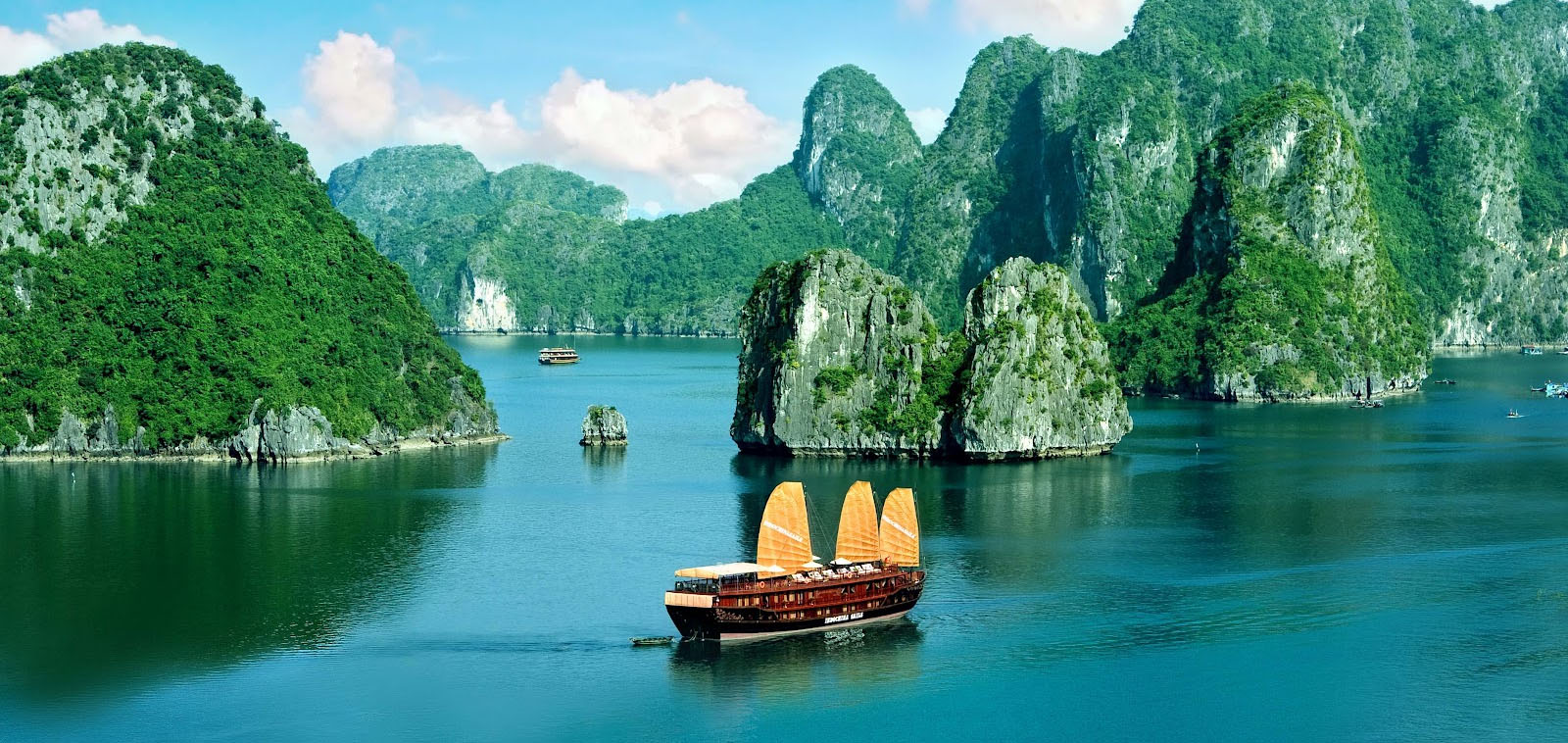 Original Asia Hotel Vietnam Rondreis Vakantie Halong Bay Cruis Indochina Sails