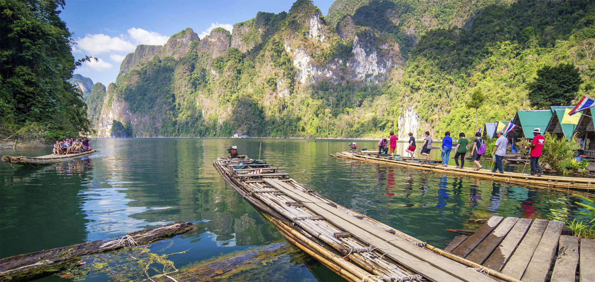 Home 1900x900 Istock algemeen thailand Original Asia Rondreis Vakantie Chiang Mai rivier rafting bamboo start mooi