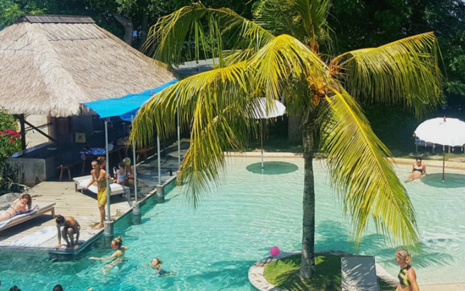 Bloo Lagoon Eco Village Resort Hotel Blue Lagoon Padangbai Rondreis Bali vakantie Original asia lagune