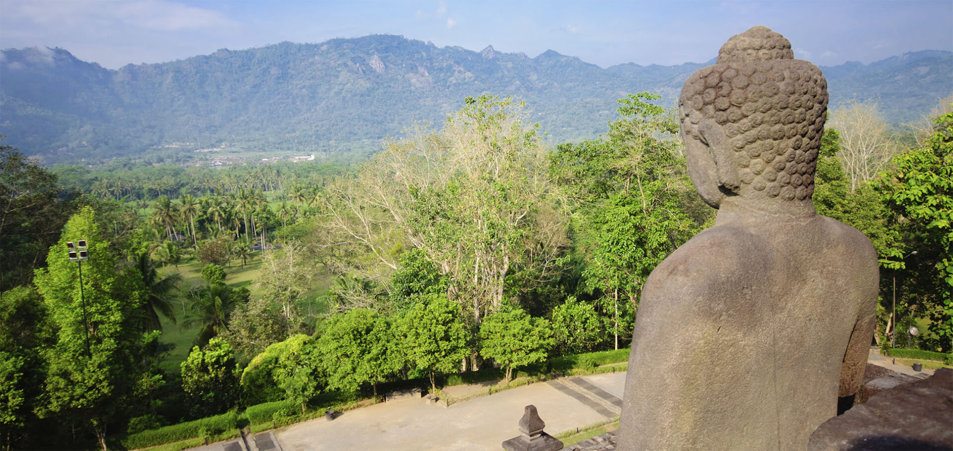 Home 1900x900 Istock indonesie Java Yogyakarta borobudur sunset zonsondergang