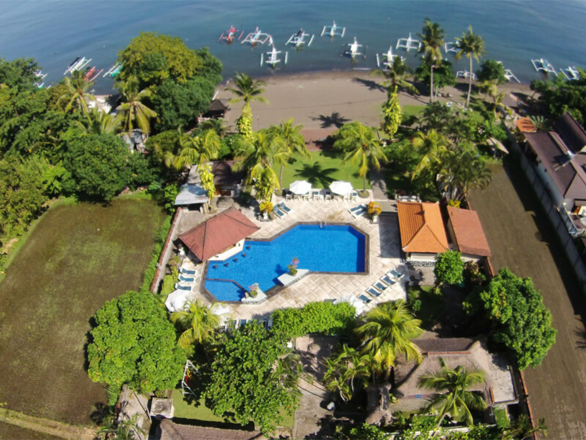 Aneka Lovina Villas Hotel Original Asia Rondreis Bali Indonesie vakantie aerial