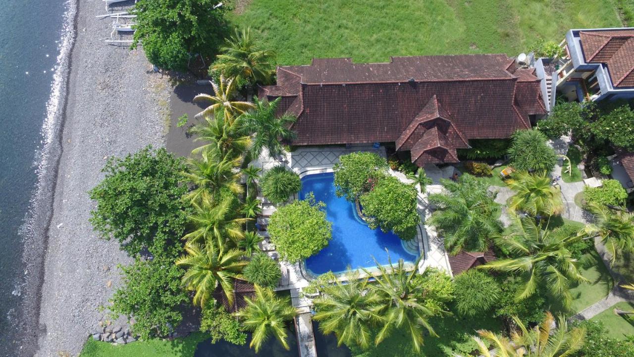 Arya Amed Resort Original Asia Rondreis Indonesië Vakantie Bali hotel aerial