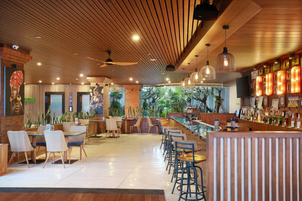 Aston Canggu Beach Resort Original Asia Indonesie Rondreis Bali Vakantie bar