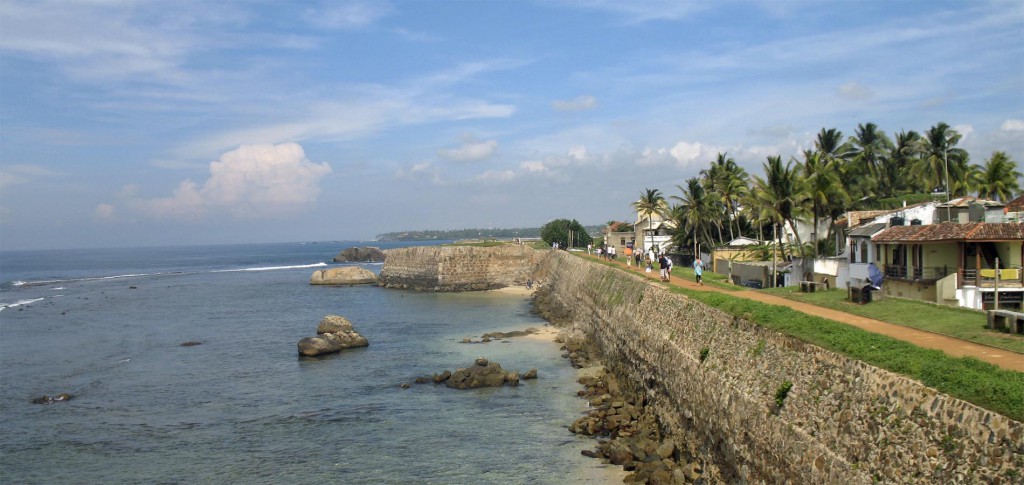 Home-1900x900-Sri-Lanka-zuid-Galle-kade-voc-fort-historisch-1024x485