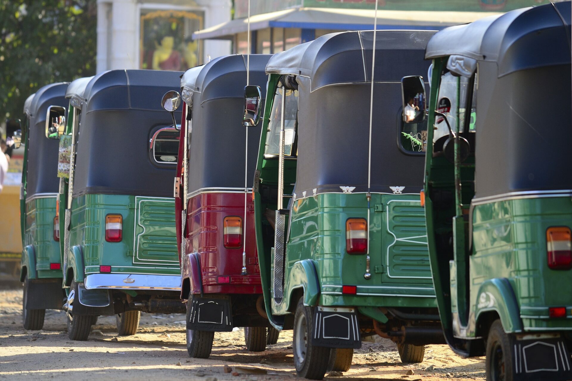 Home Istock Sri Lanka algemeen kandy colombo negombo onderweg tuktuks