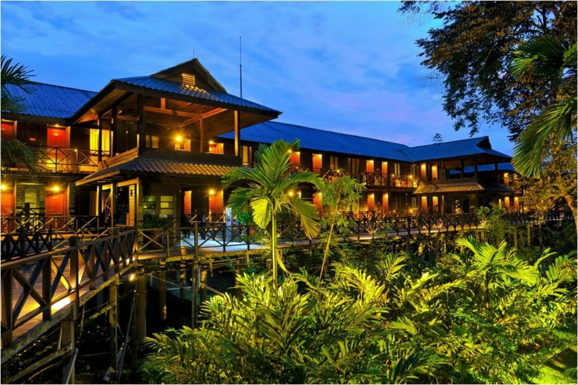 Mulu National Park Headquarters Sarawak Rondreis Malaysia Vakantie Original Asia