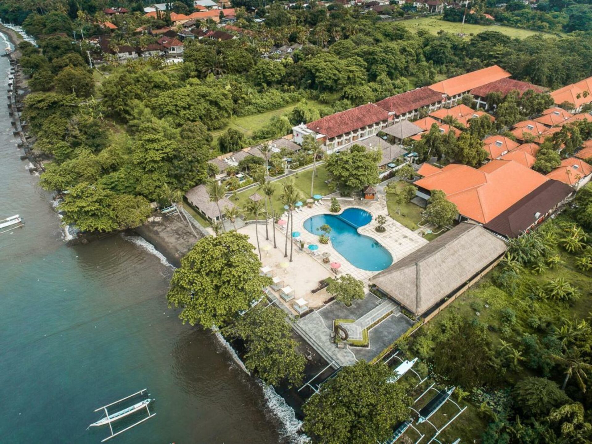 New Sunari Lovina Beach Resort Hotel Original Asia Rondreis Bali Vakantie Indonesië aerial