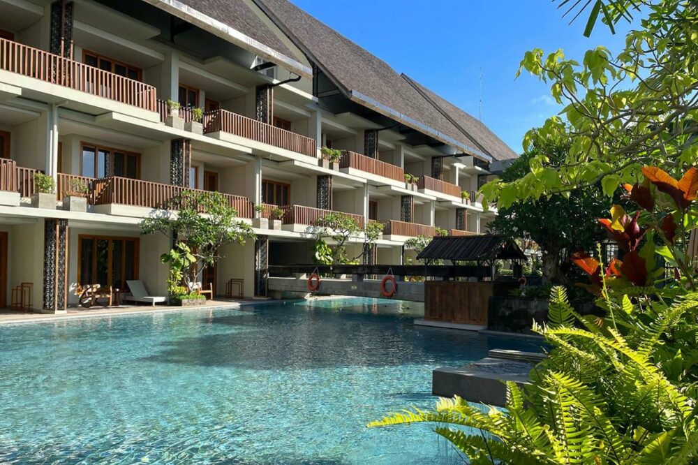Holiday Inn Baruna Beach Resort Hotel Kuta Tuban Original Asia Rondreis Indonesië Bali vakantie groot
