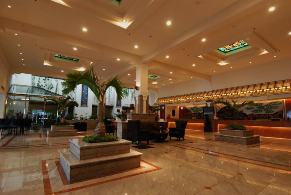 Grand Hotel Preanger Bandung Rondreis Indonesia Vakantie Original Asia