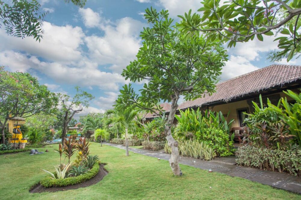 Taruna Boutique Homestay Hotel Pemuteran Resort Original Asia Rondreis Bali Vakantie Indonesie