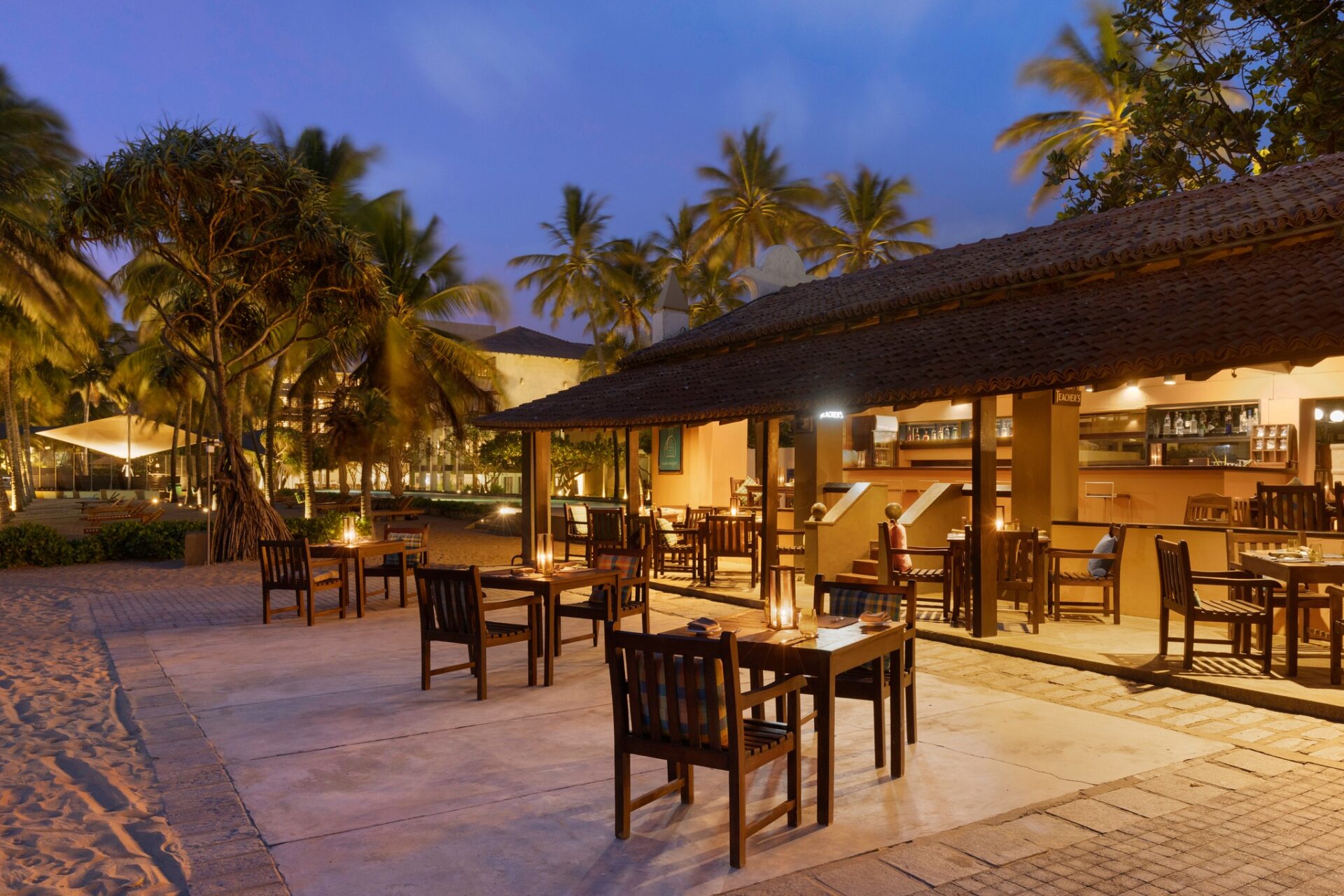Jetwing Blue Resort Sri Lanka original asia rondreis sri lanka malediven vakantie restaurant