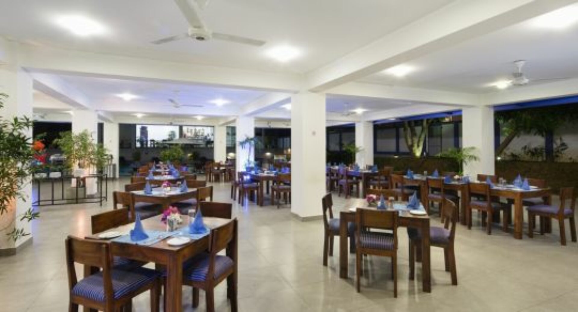 Blue Wave Hotel Argumbay Rondreis Sri Lanka Vakantie Original Asia