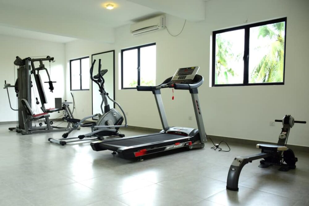 Blue Wave Hotel Sri Lanka Arugambay original asia rondreis sri lanka malediven gym