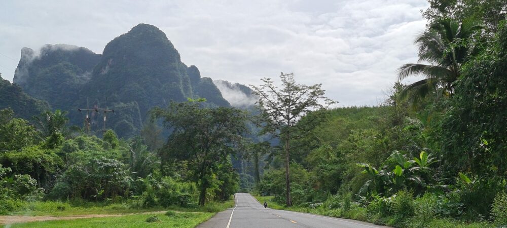 Cliff and River Jungle Resort Khao Sok Hotel Rondreis Thailand Vakantie Original Asia