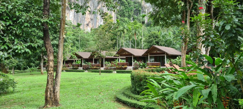 Cliff and River Jungle Resort Khao Sok Hotel Rondreis Thailand Vakantie Original Asia