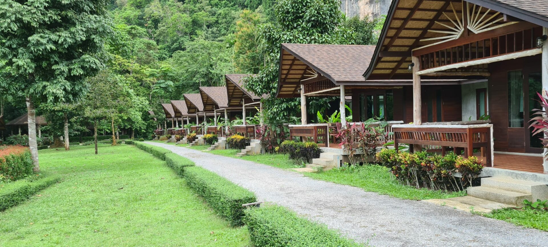 Cliff and River Jungle Resort Khao Sok Hotel Rondreis Thailand Vakantie Original Asia