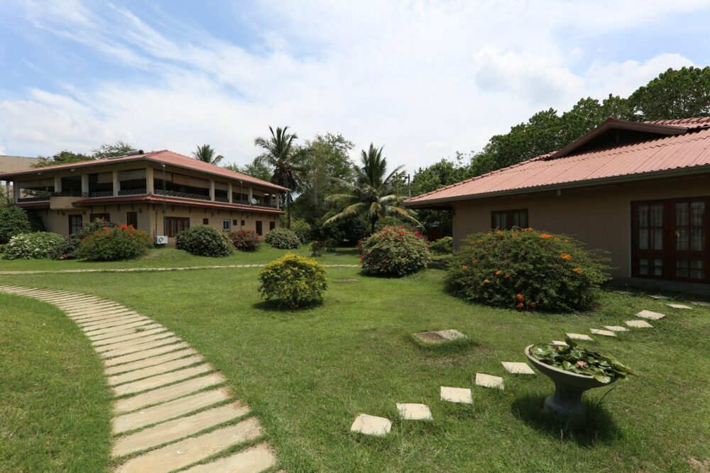 Hibiscus Garden Resort Sri Lanka Tissamaharama original asia rondreis sri lanka malediven resort