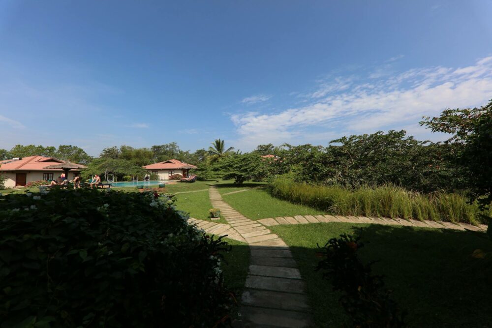 Hibiscus Garden Resort Sri Lanka Tissamaharama original asia rondreis sri lanka malediven resort1