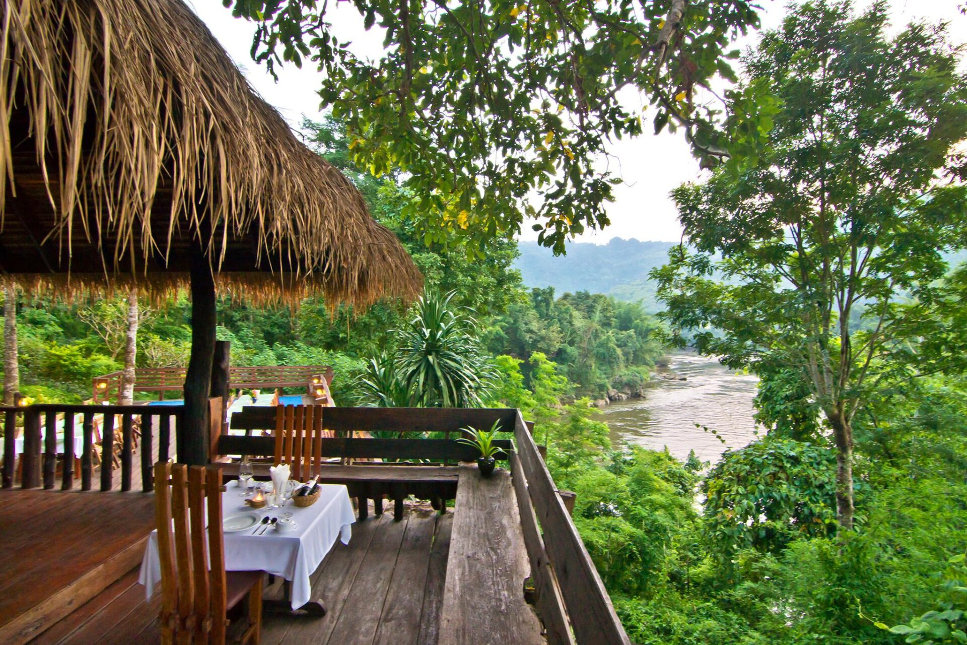 Home Phutoey River Kwai Hotspring & Nature Resort Gezinsrondreis Thailand Familievakantie Original Asia