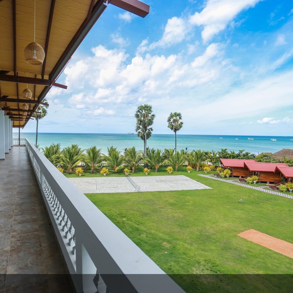 JKAB Beach Resort Sri Lanka trincomalee original asia rondreis sri lanka malediven balkon2