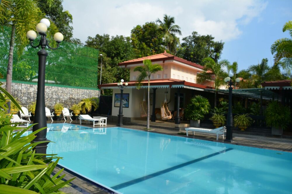 JKAB Beach Resort Sri Lanka trincomalee original asia rondreis sri lanka malediven pool1