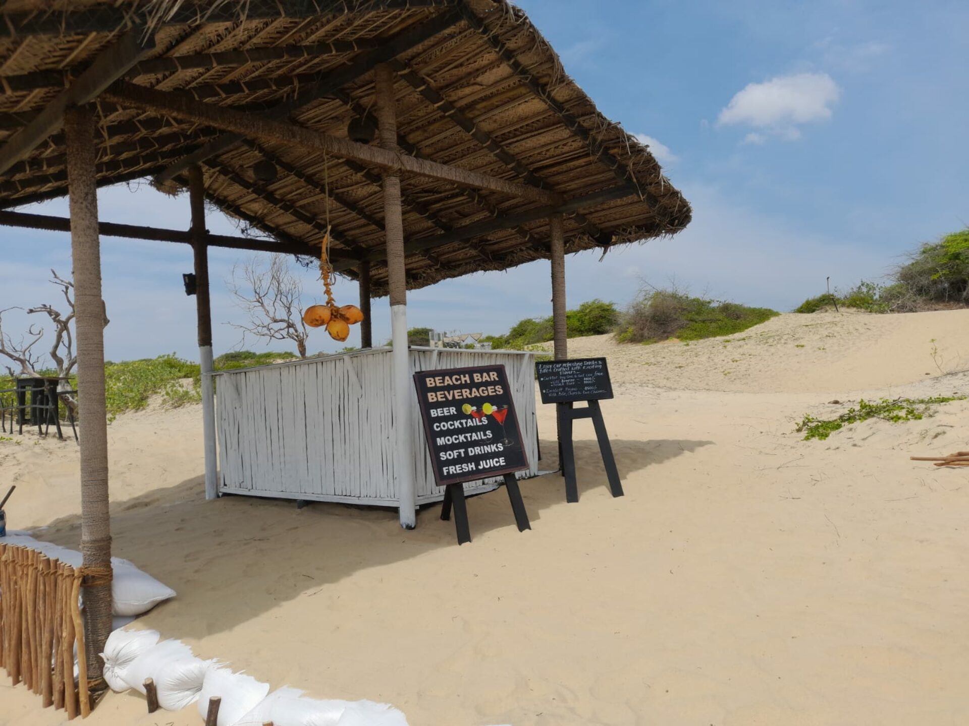 Jetwing Yala Resort Sri Lanka Tissamaharama original asia rondreis sri lanka malediven beachbar