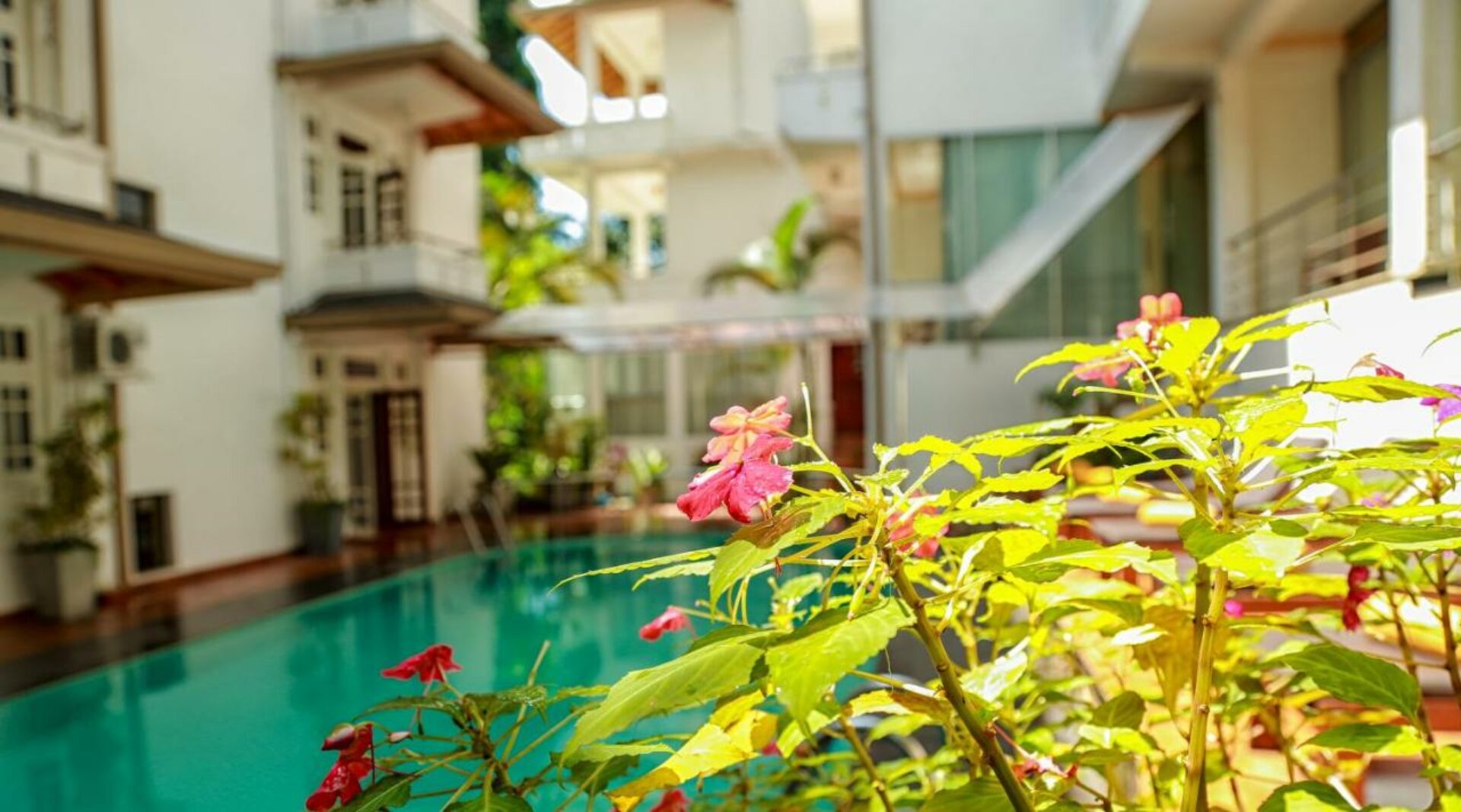 Oak Ray Serene Garden Kandy Rondreis Sri Lanka Vakantie Original Asia