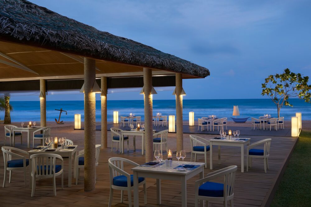 Trinco Blu Resort Sri Lanka trincomalee original asia rondreis sri lanka malediven restaurant