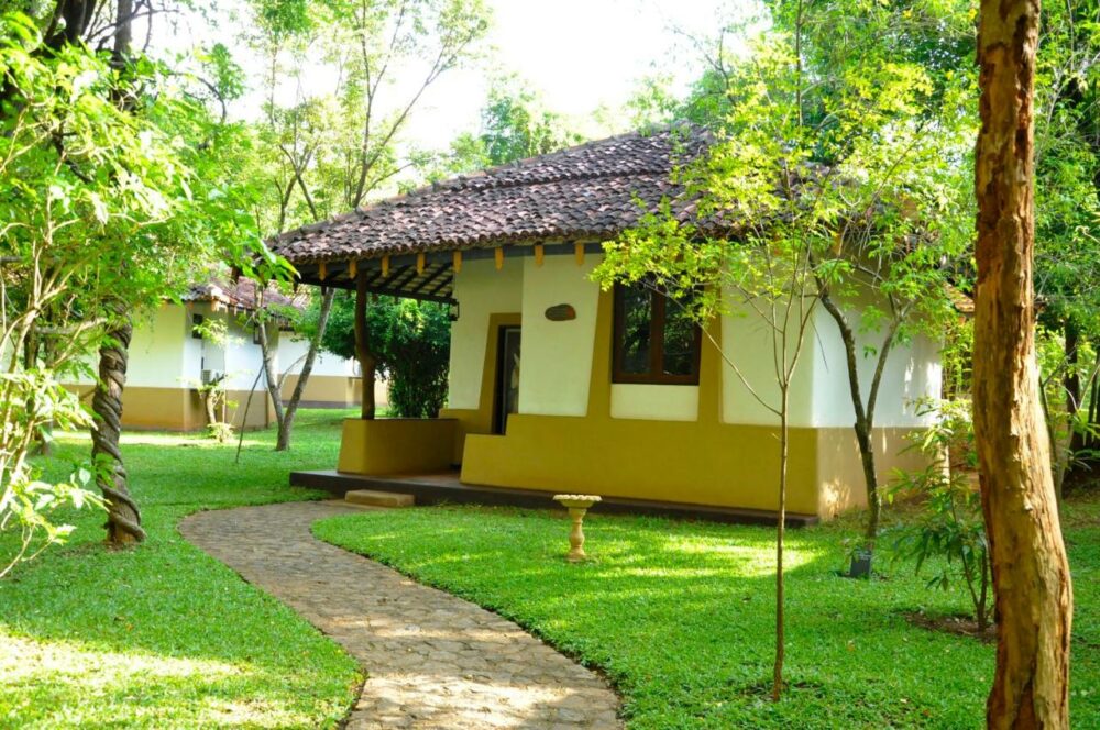 Amaya Lake Dambulla Resort Rondreis Sri Lanka Vakantie Original Asia