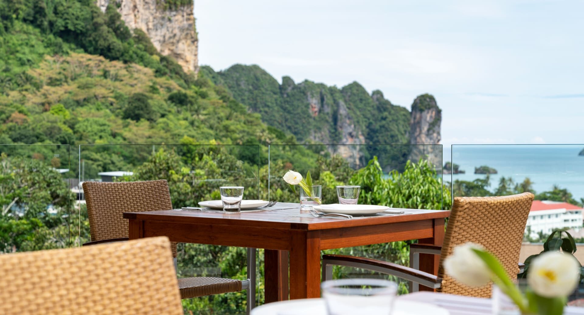 Avani Ao Nang Cliff Krabi Resort Krabi Rondreis Thailand Vakantie Original Asia