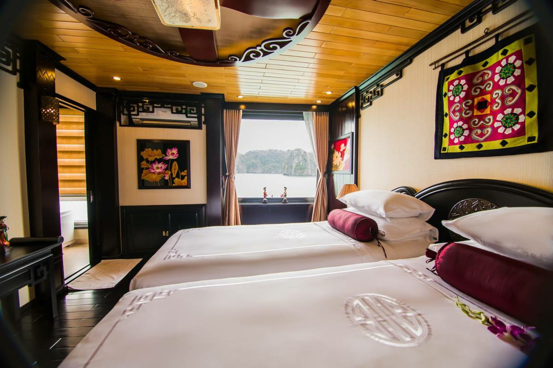 Dragon Legend Cruise Boot Halong Bay Bai Tu Long Bay Luxe Rondreis Vietnam Vakantie Original Asia