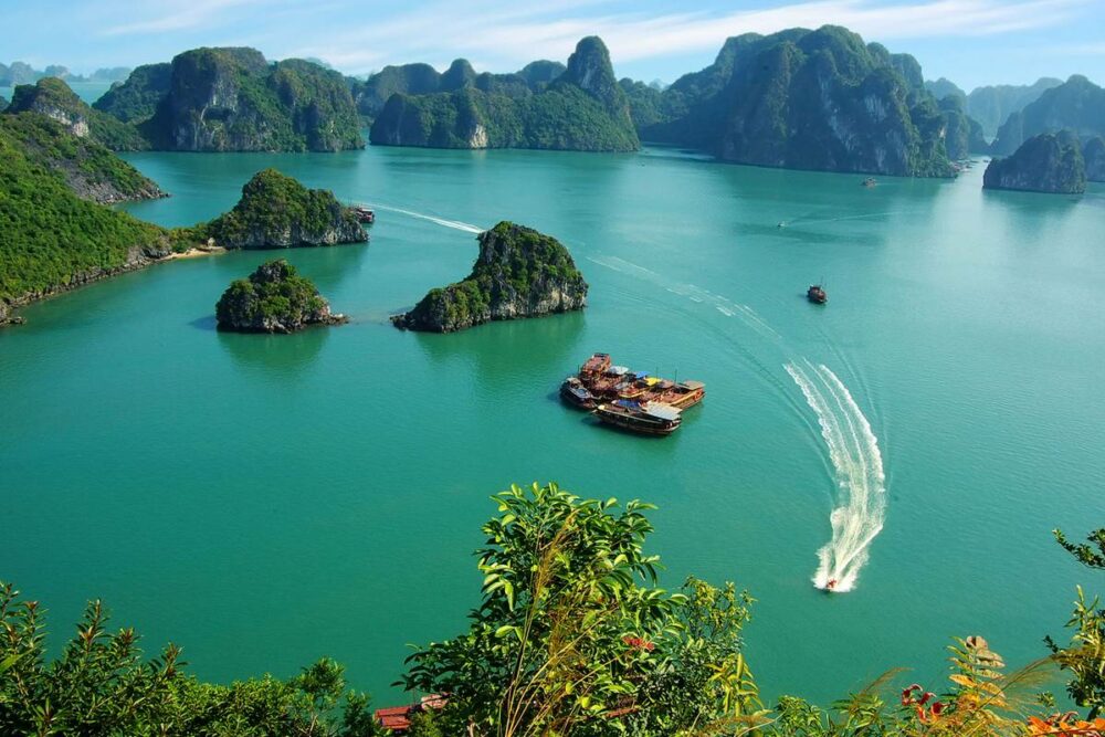 Dragon Legend Cruise Boot Halong Bay Bai Tu Long Bay Luxe Rondreis Vietnam Vakantie Original Asia