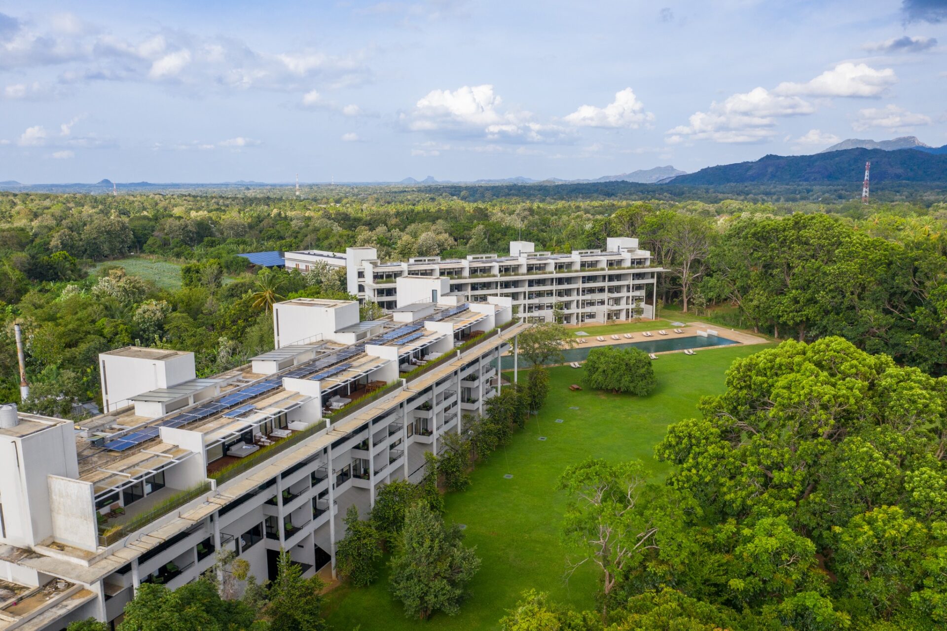 Jetwing Lake Dambulla Resort Hotel Culturele Driehoek Luxe Rondreis Sri Lanka Vakantie Original Asia