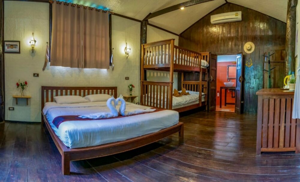 Little Village Chiang Mai Hotel homestay guesthouse Rondreis Thailand Vakantie Original Asia