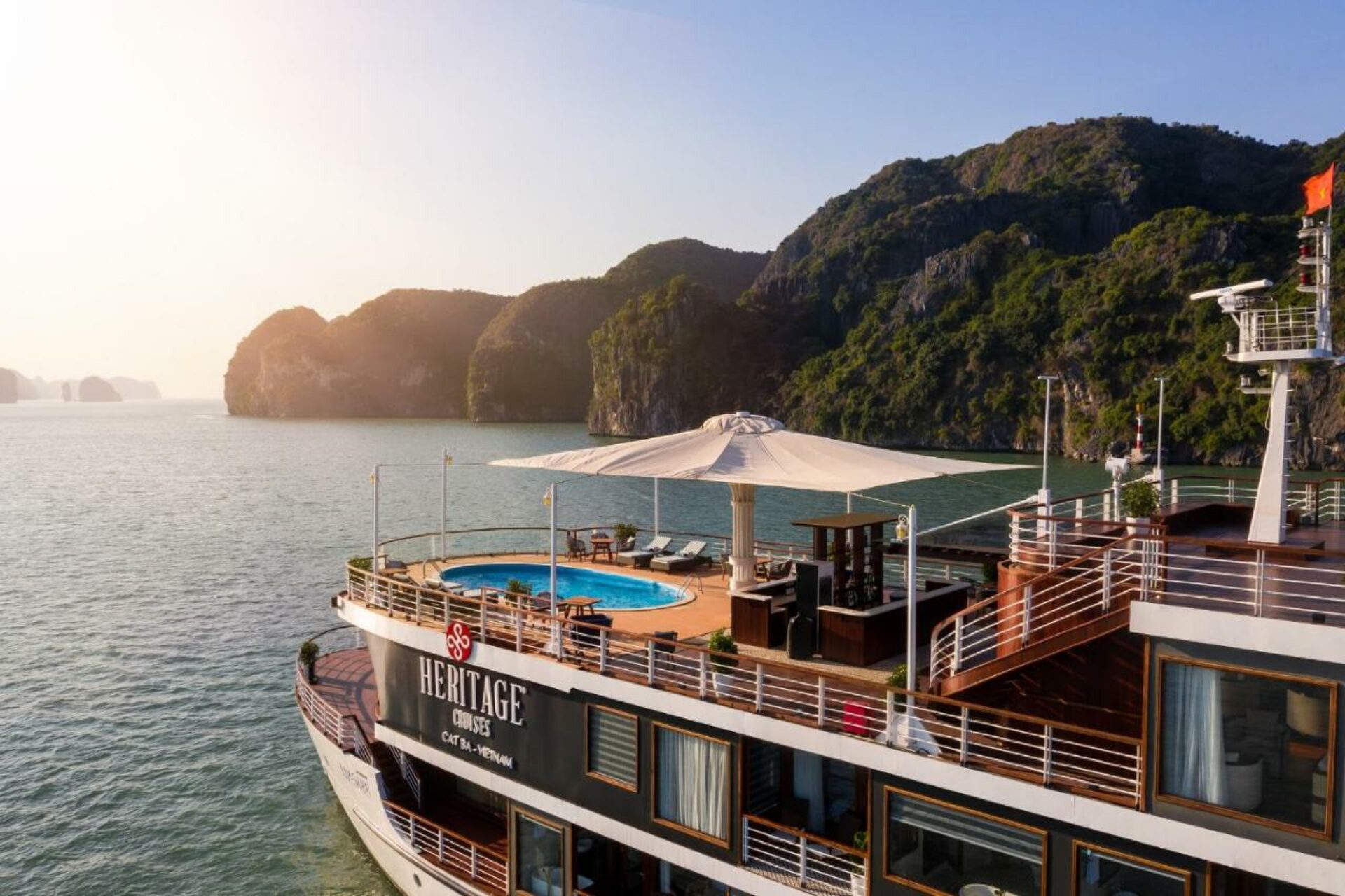 Heritage Cruise Halong Bay Rondreis Vietnam Vakantie Original Asia