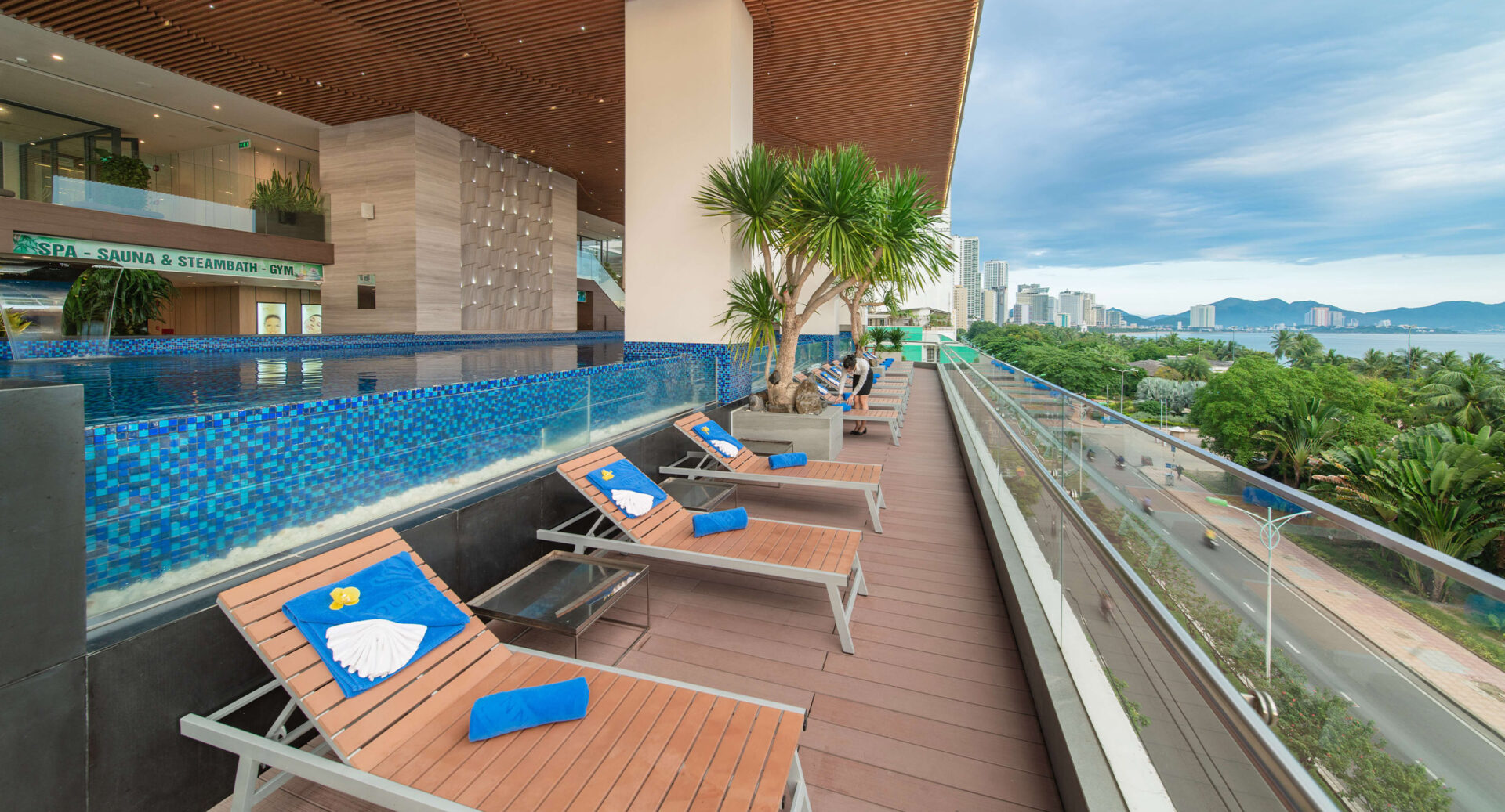 Queen Ann Nha Trang Rondreis Vietnam Vakantie Original Asia