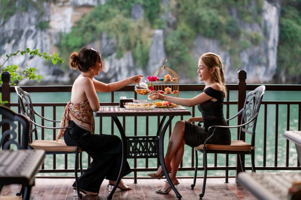 Sena Cruise Halong Bay Rondreis Vietnam Vakantie Original Asia