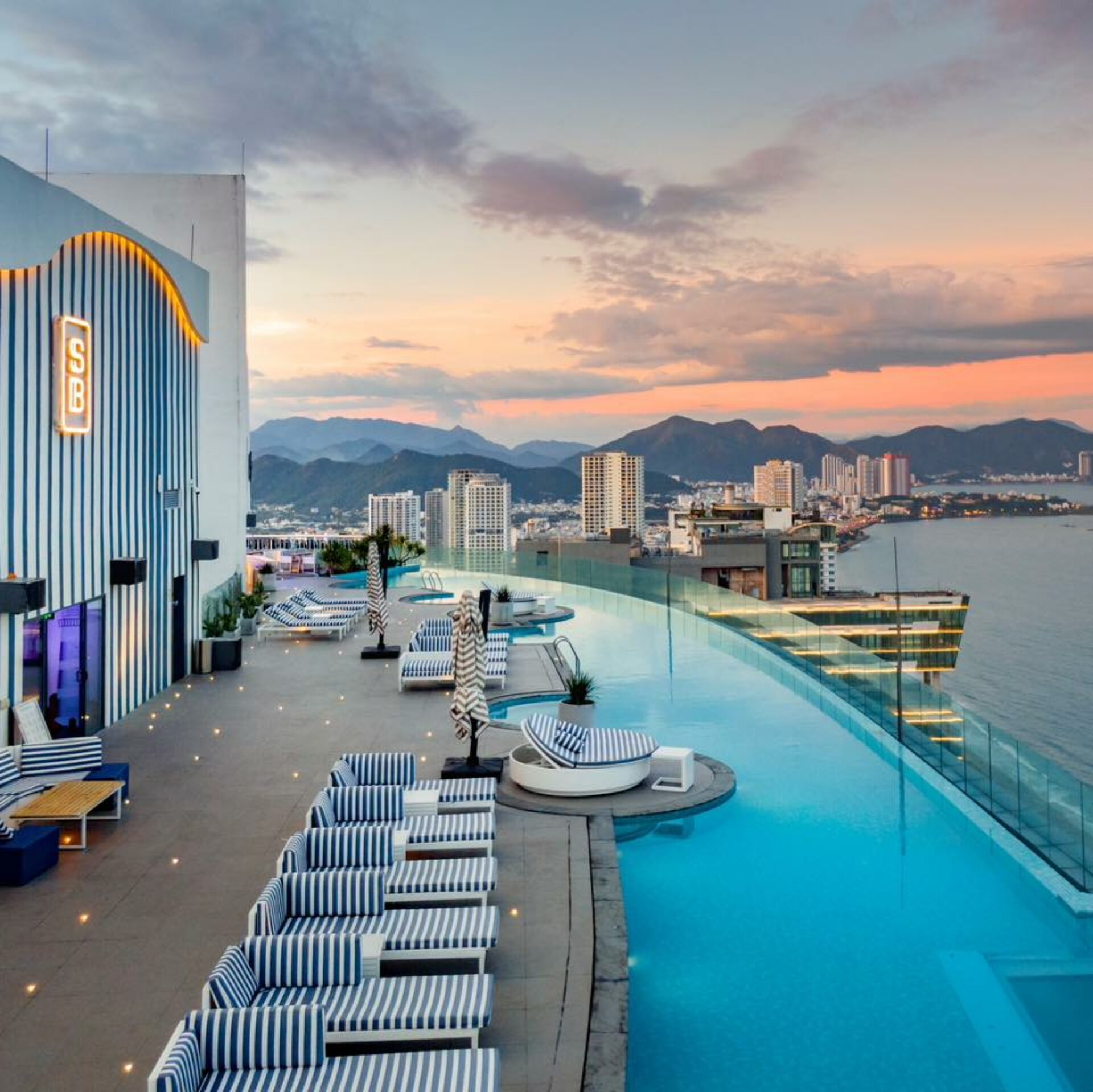 The Empyrean Nha Trang Rondreis Vietnam Vakantie Original Asia