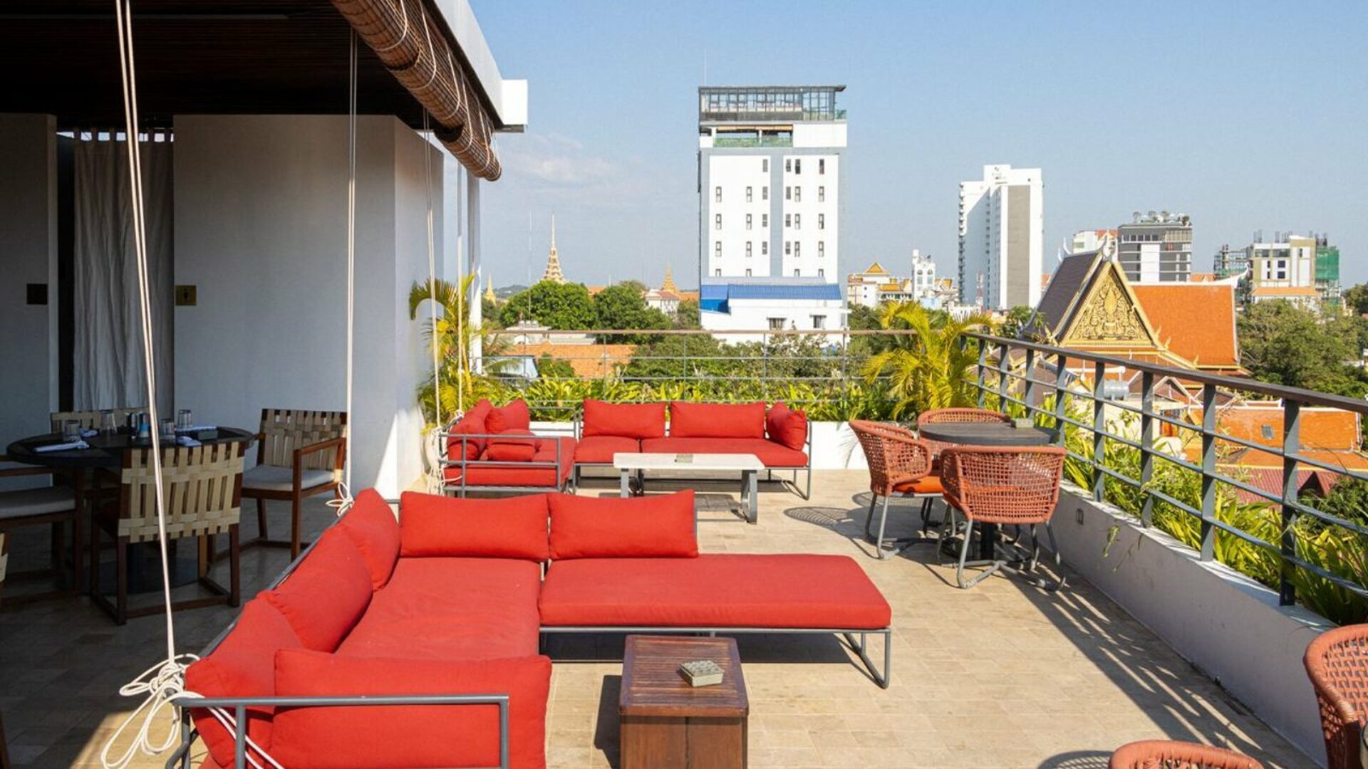 Penh House Phnom Penh Rondreis Cambodia Vakantie Original Asia