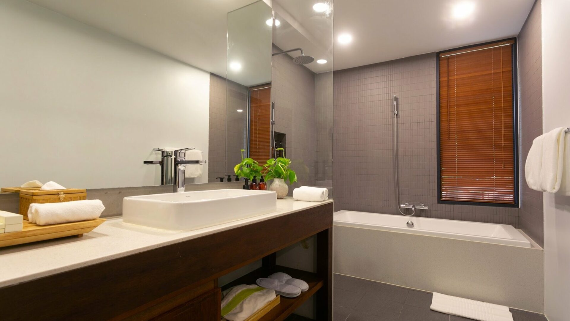 Penh House Phnom Penh Rondreis Cambodia Vakantie Original Asia