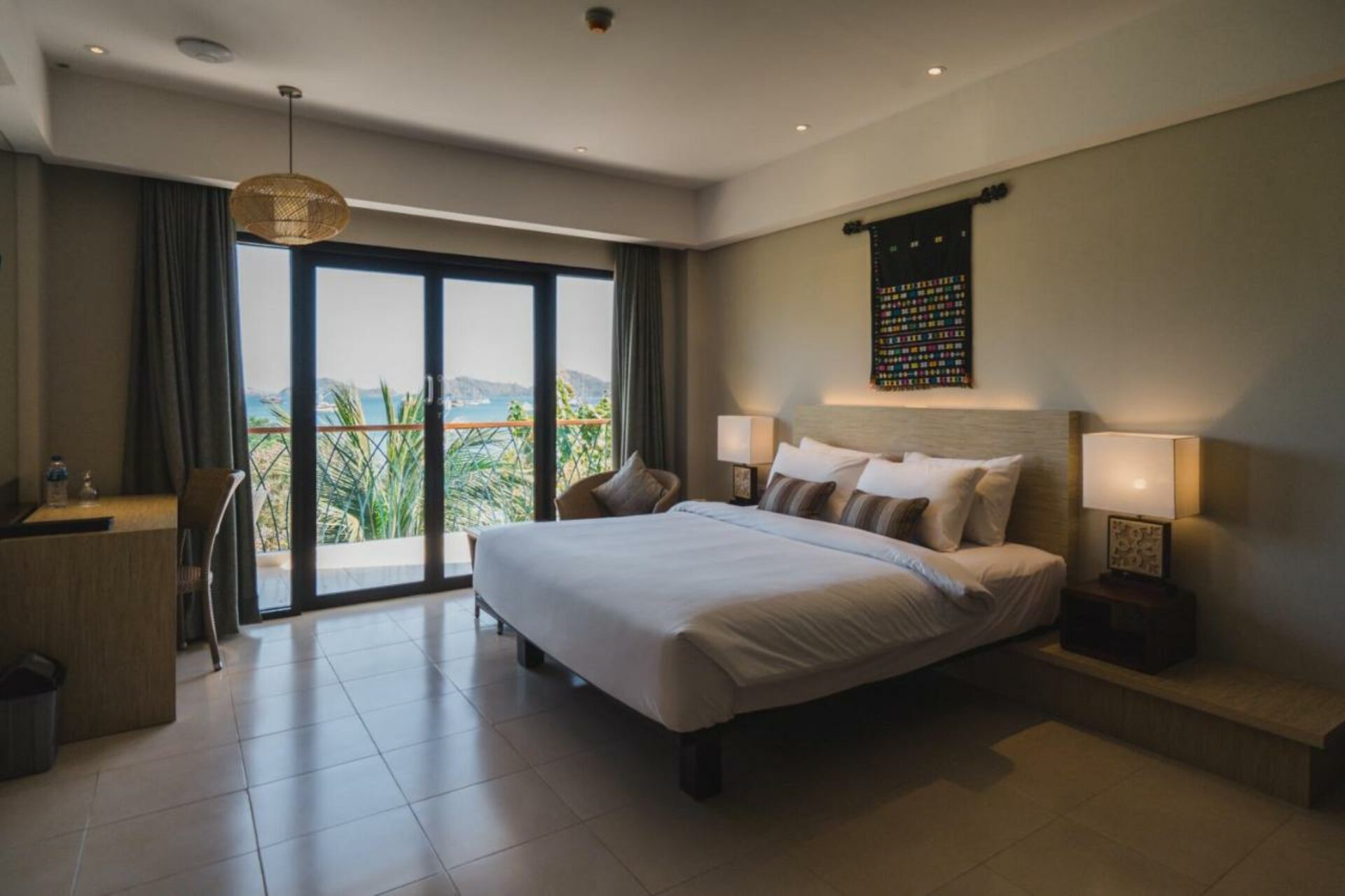 Bintang Flores Hotel Labuan Bajo Rondreis Indonesia Vakantie Original Asia