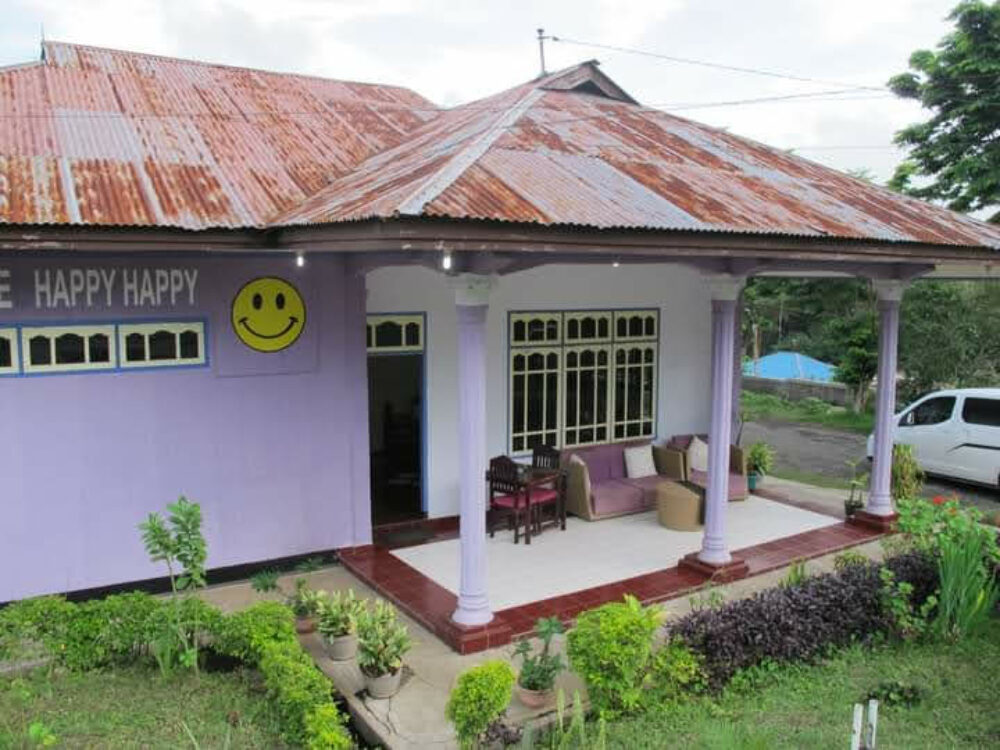 Hotel Happy Happy Bajawa Rondreis Indonesia Vakantie Original Asia